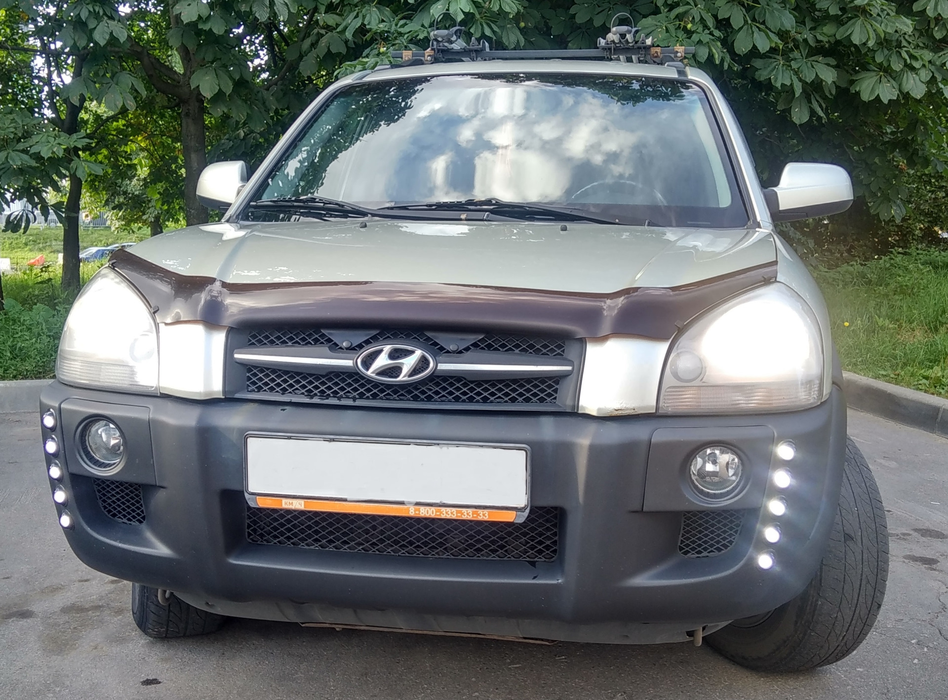 Фары хендай туксон 2007. Hyundai Tucson 2008 ДХО. Ходовые огни на Hyundai Tucson 2008. ДХО Туксон 2004-2010. Hyundai Tucson 2004-2010.