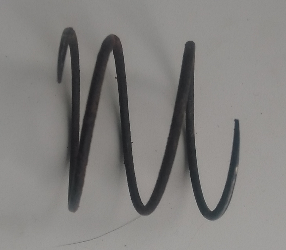 Вовремя проверил при сборке — чтобы вписалась по высоте пришлось подрезать и сточить витки. — KIA Sportage (1G)