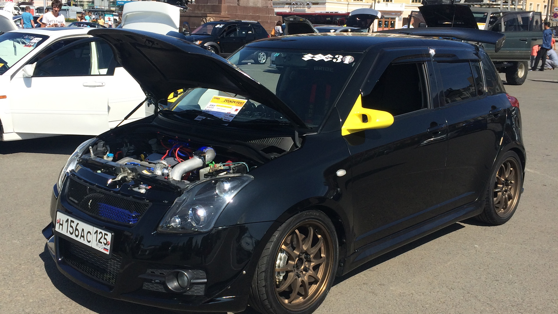 Сузуки свифт 1. Сузуки свифт турбо. Сузуки свифт 1. Suzuki swift sport zc33s. Swift машина turbo.