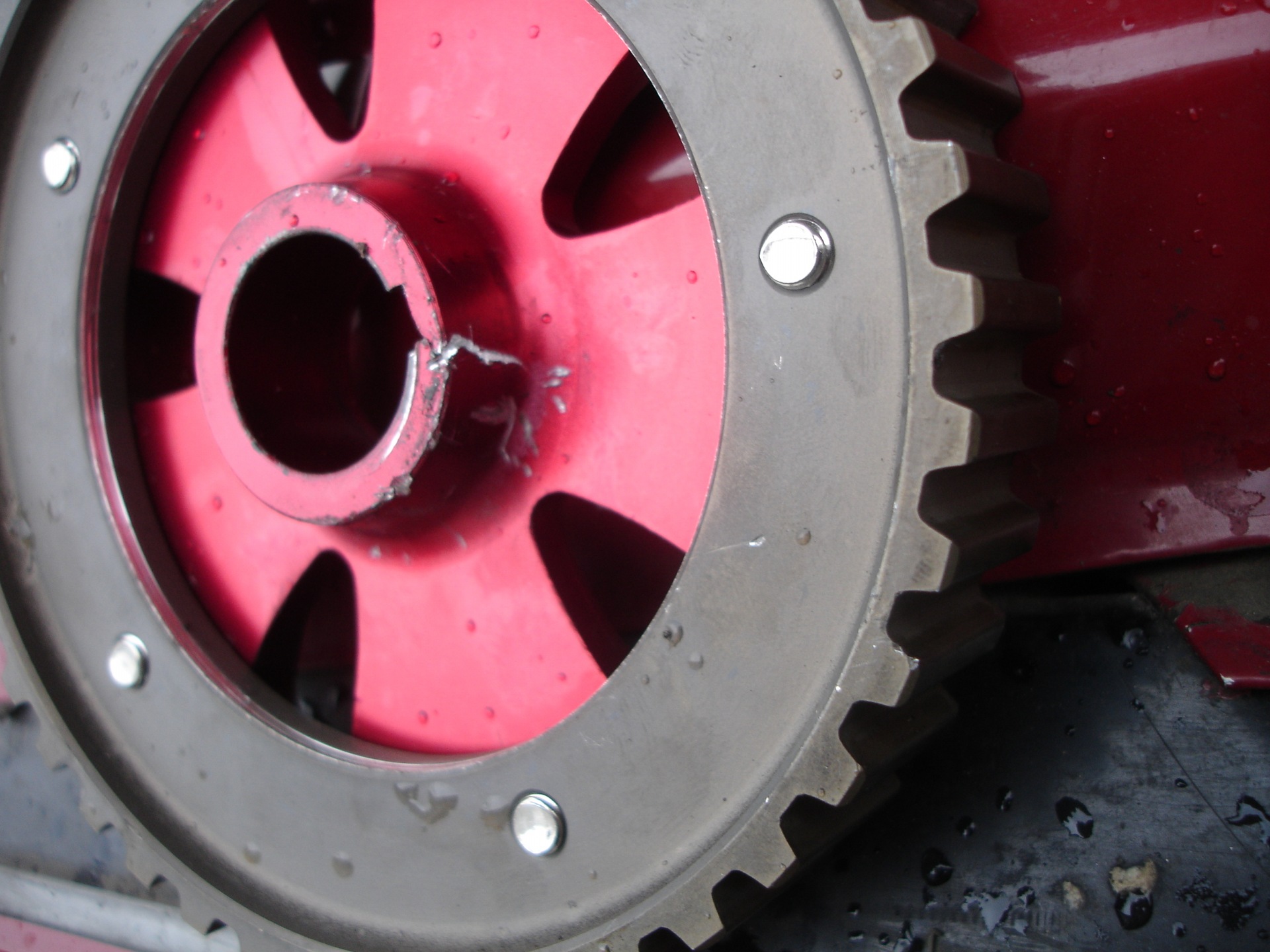 Срезало шлицы на ремне ГРМ — Lada 2108, 1,8 л, 1985 года | визит на ...