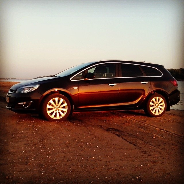 Фото в бортжурнале Opel Astra J