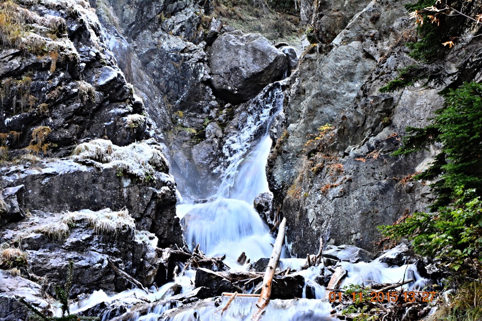 Водопад белый архыз фото