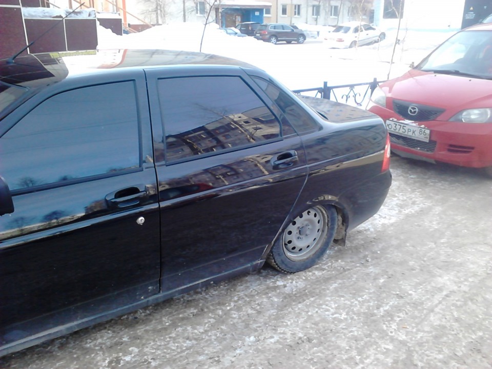 У нас во дворе стоит приора в кашу — Honda Fit (1G), 1,3 л, 2003 года ...