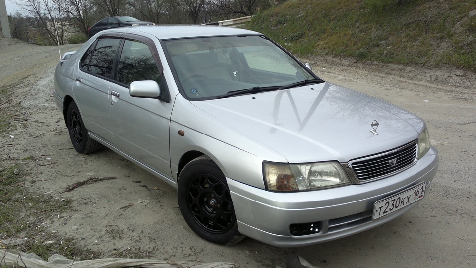 Nissan bluebird u14