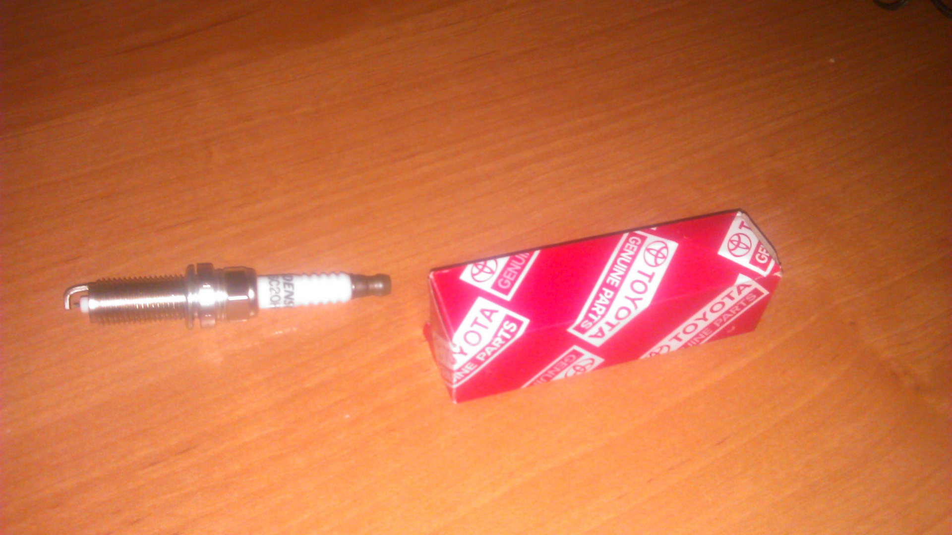 Свечи зажигания — Toyota Verso, 1,8 л, 2011 года | расходники | DRIVE2