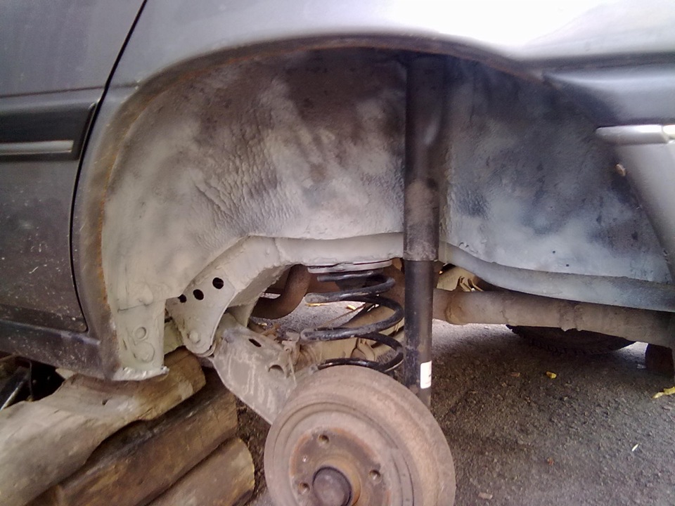обновление + задние ставим подкрылки и брызговики — Opel Vectra A, 1,8 ...