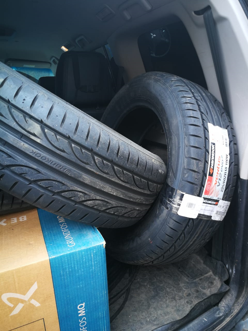 225 60 r18. Hankook Ventus v12 evo2 k120 225/60 r18 100w. 225/60r18 Hankook k120 100w. 225/60r18 Hankook Ventus v12 evo2. Hankook Tire Ventus v12 evo2 k120 225/60 r18 100w летняя.