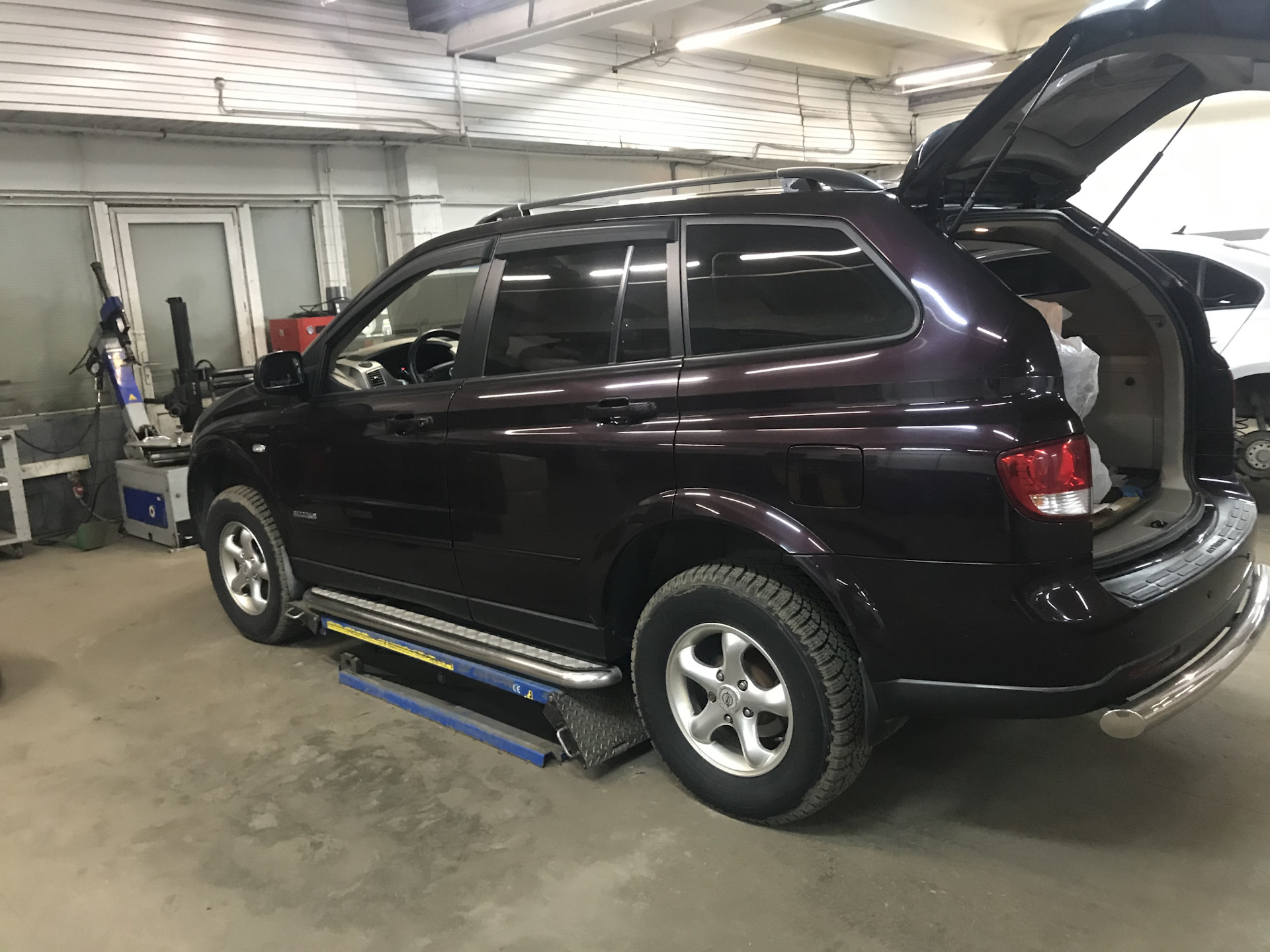 Ssangyong kyron 1 рестайлинг. запчасти на кайрон. саньенг кайрон рестайлинг. лифтование санг енг кайрон. авторазборка кайрон.