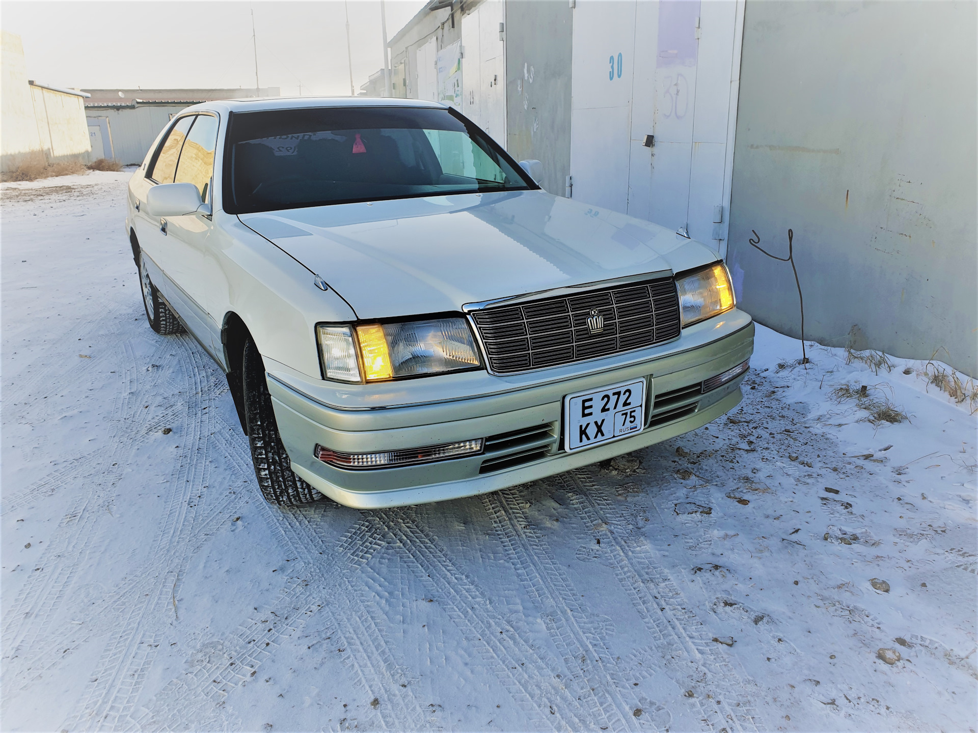 Toyota Crown 90