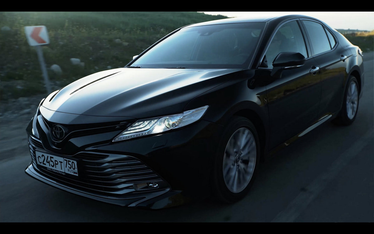 Видео обзор тойоты камри. Toyota Camry v6. Азербайджан Тойота Камри. Тойота Камри 2018 видео. Тест драйв Тойота Камри
