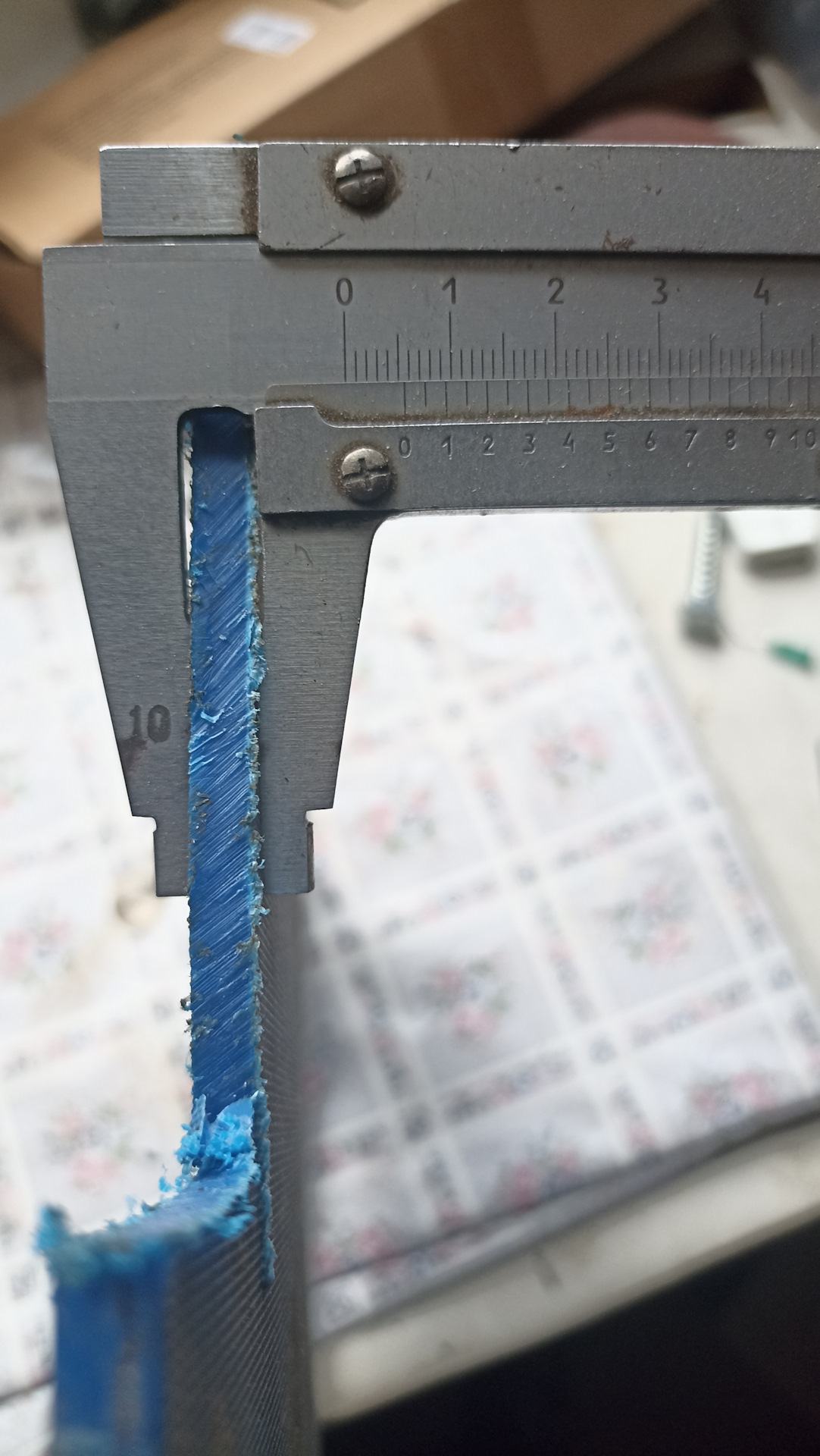 Скрип задней двери. Победа! — УАЗ Patriot, 2,7 л, 2014 года | своими ...