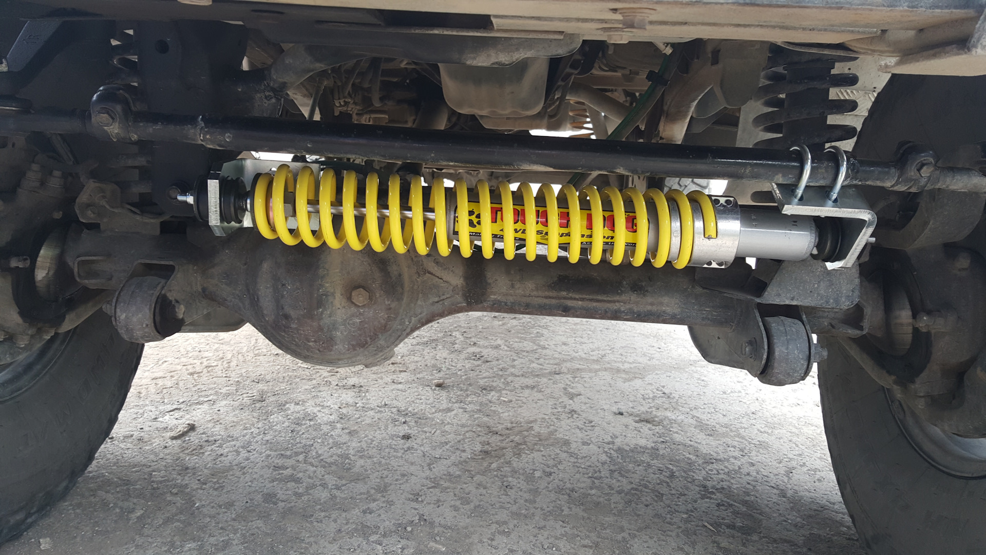 Рулевой демпфер мерседес 190. Prado 78 рулевой демпфер. Рулевой демпфер land cruiser 80. Рулевой демпфер прадо 78. Prado 78 рулевой демпфер.