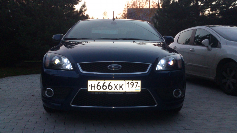 Диодные габариты ч.2 — Ford Focus II Coupe-Cabriolet, 2 л, 2010 года ...