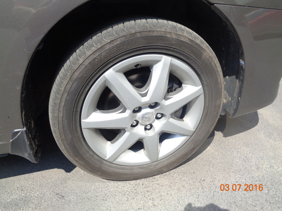 Установка брызговиков — Toyota Premio (T260), 1,8 л, 2008 года ...