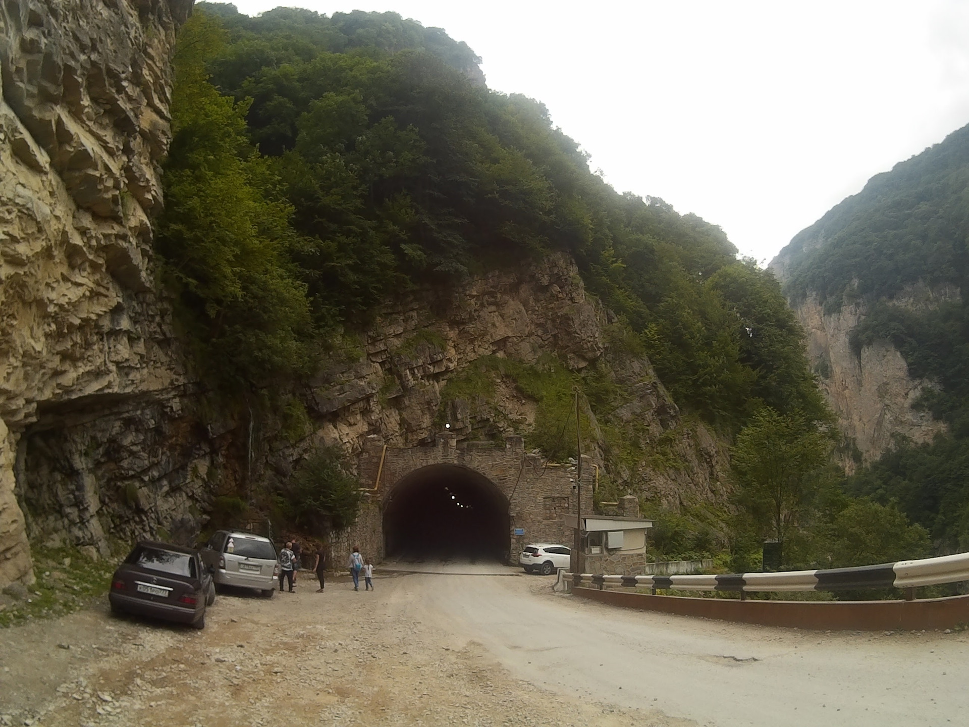 Тоннель в Черекское ущелье