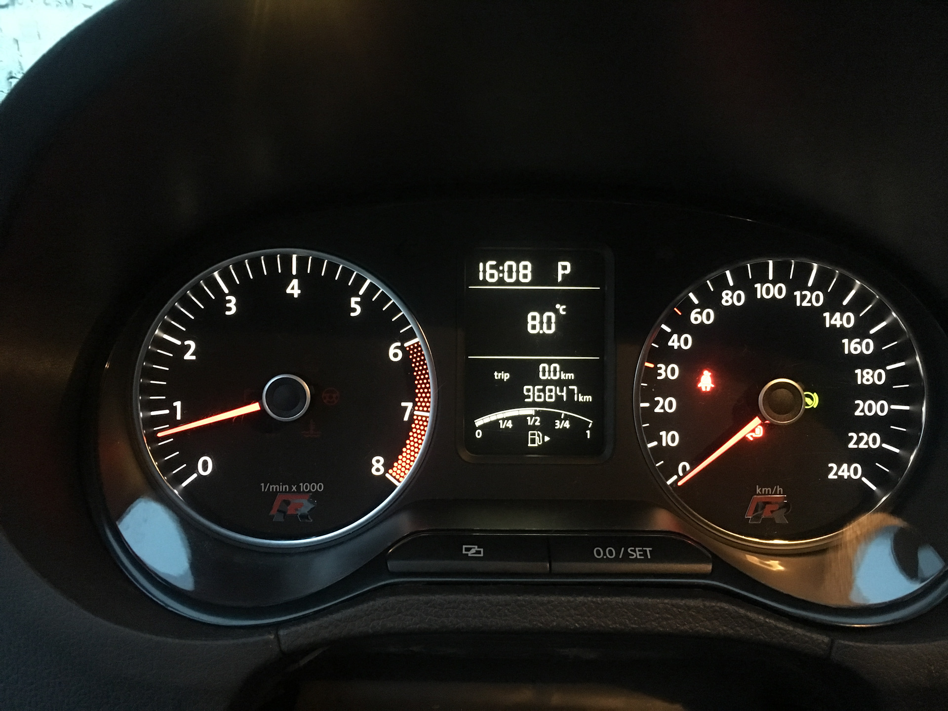 Тахометр поло 2017. Тахометр фольксваген поло. Тахометр фольксваген поло. Тахометр фольксваген поло. Спидометр фольксваген поло 2022.