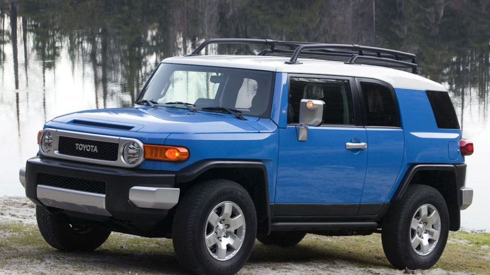 Внедорожник тойота fj cruiser