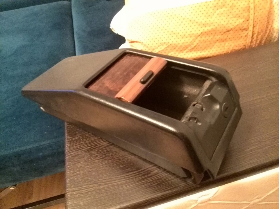 Хлебница w126. Хлебница w220. Хлебница mercedes w124. Хлебница mercedes w124. Бардачок mercedes w124.