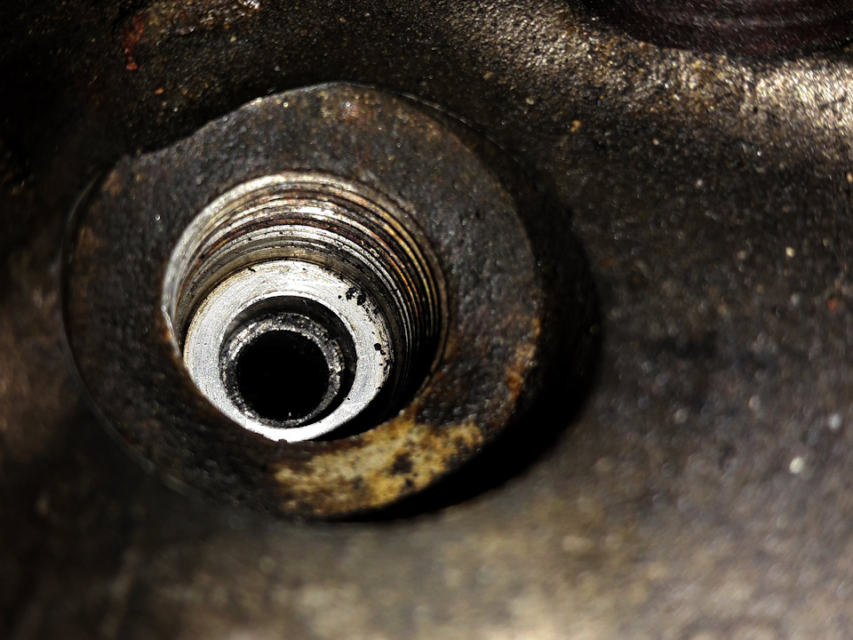 Почти чисто — Mitsubishi Delica (L400)