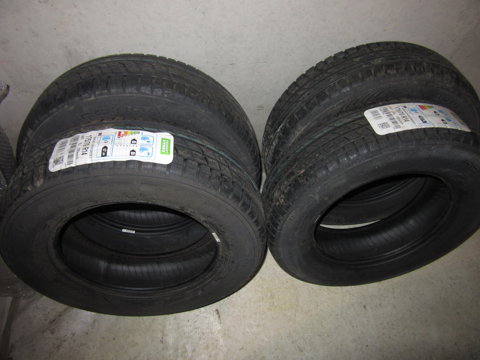Резина 14 лето отзывы. Автомобильная шина Cooper cs2 175/70 r14 88t летняя. Nokian Tyres Hakka Green 3 XL 175/70-r14 88t фото.
