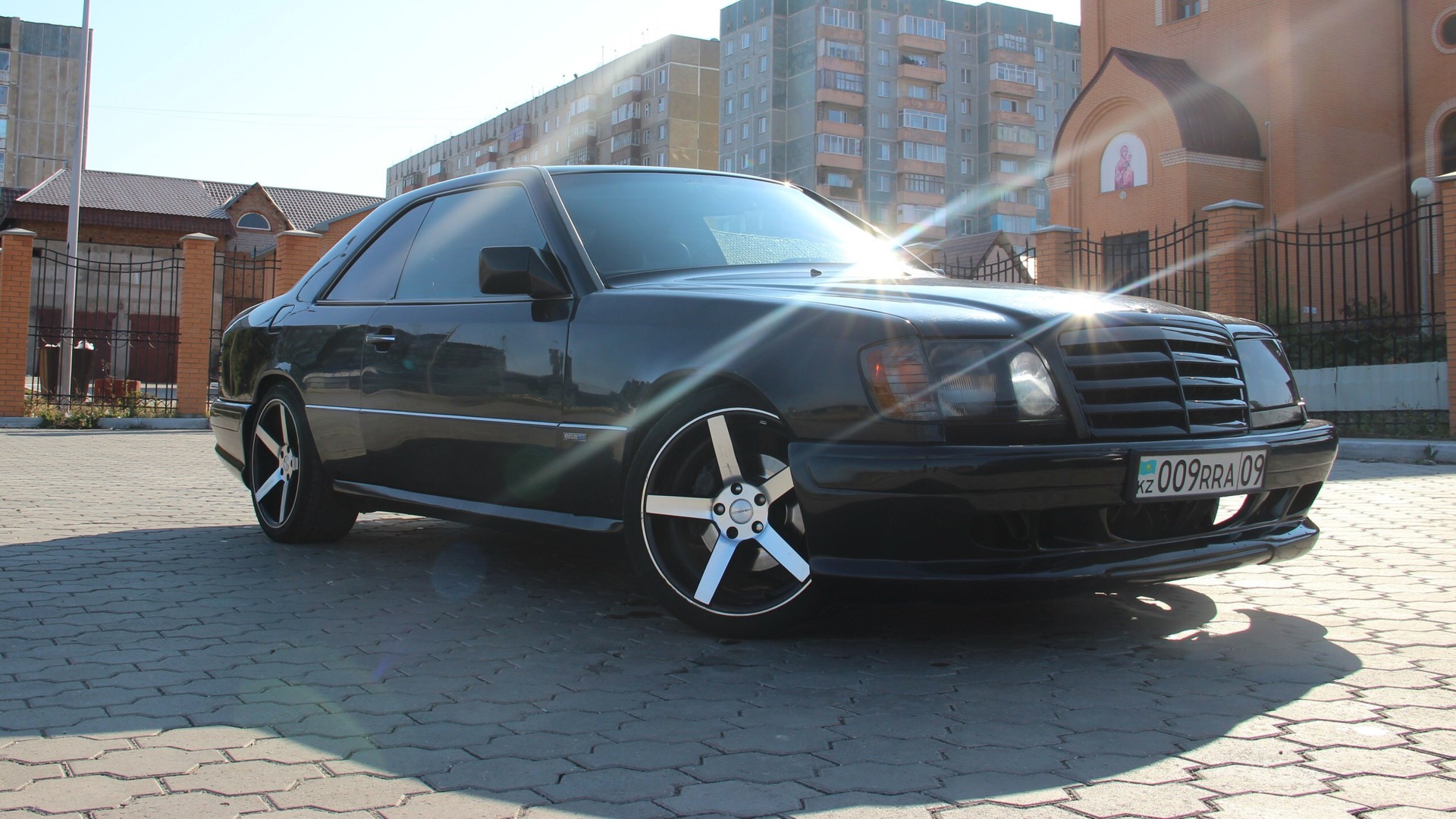 Mercedes w124 кабан