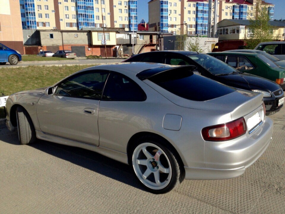 Тойота навесом. Toyota Celica st20. Тойота Селика 202. Тойота Селика st202. Toyota Celica на 18 колесах.