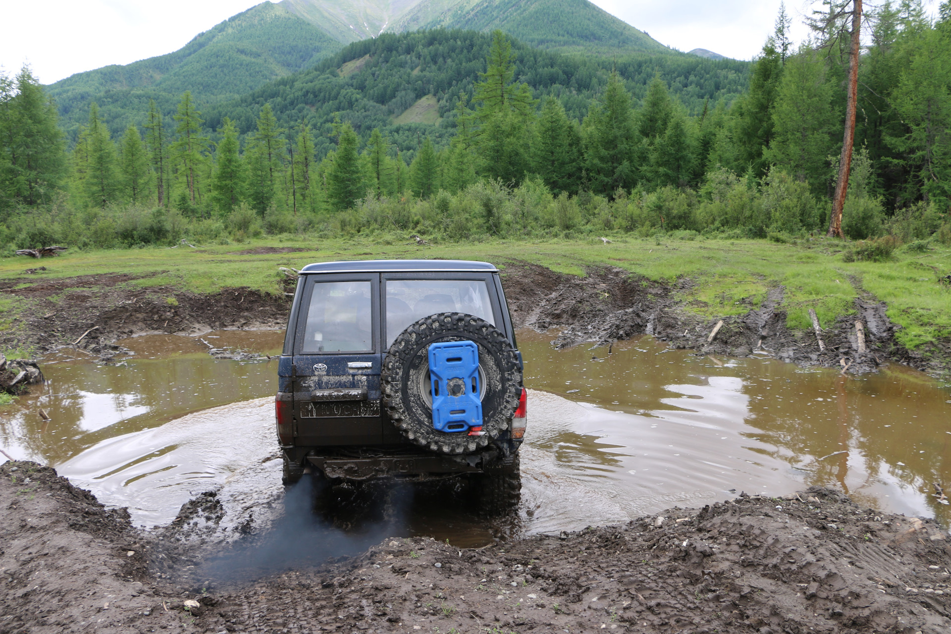 Хойто-Гол. День четвертый.Брод. — Nissan Patrol (Y61), 4,2 л, 2008 года |  путешествие | DRIVE2