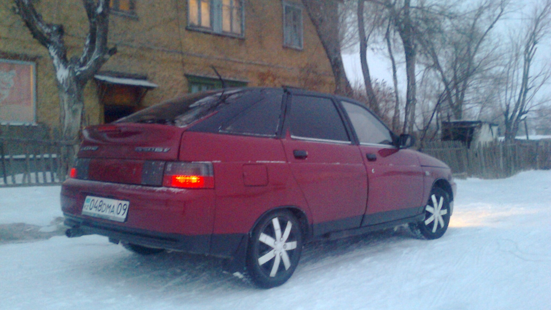 Lada 21120 1.5 бензиновый 2001 | Вишневый металлик на DRIVE2