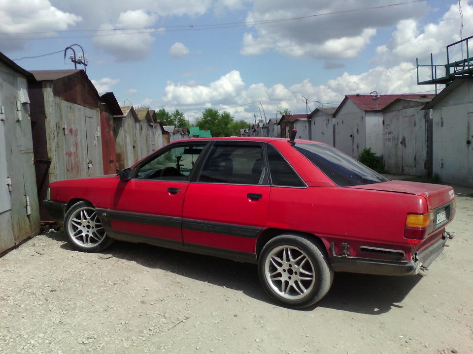 Ауди 100 1988. Audi 100 c3 1988. Ауди 100 в идеальном состоянии. Audi 100 1988 года тюнинг.