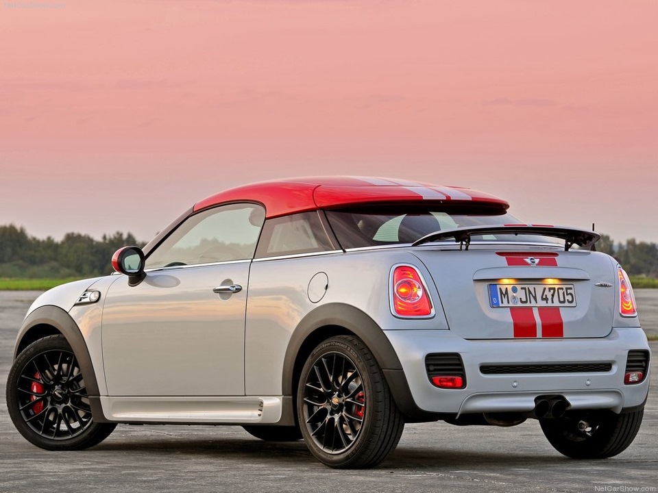 Mini Coupe JCW 2012 года выпуска. Фото 28. VERcity