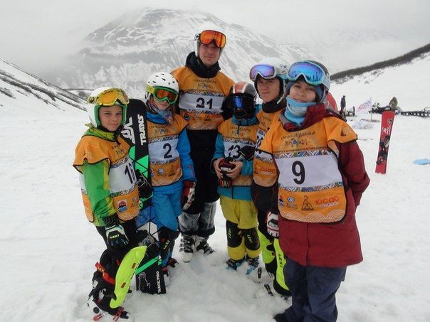 Сноуборды владивосток. Snowboard School.