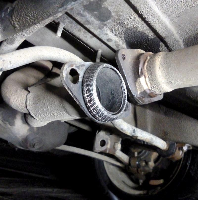 Кольцо глушителя ваз 2110. Трубы. Соединительный хомут глушителя ваз 2114 резонатора. Болты приёмной трубы ваз 2112. Выхлопная система ваз 2114 с нейтрализатором.