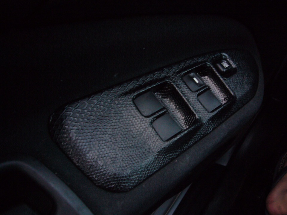 Обтяжка салона кожей — Mitsubishi Lancer IX, 1,6 л, 2007 года | тюнинг ...