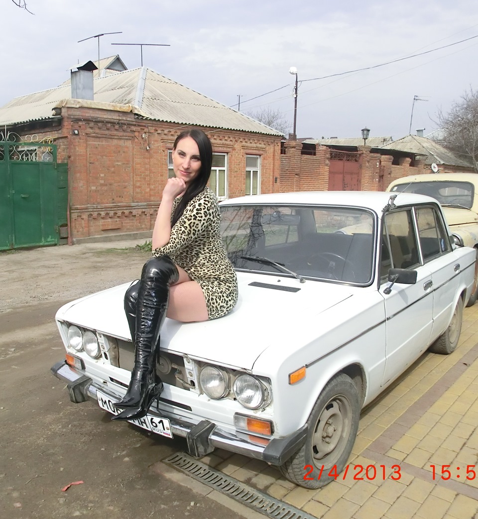 картинка насосала. мемы про насосала. насосала на тачку. не насосала а подарили мем.