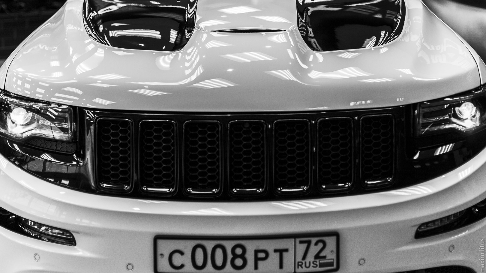 Jeep Grand Cherokee SRT-8 (WK2) 6.4 бензиновый 2014 | FFE на DRIVE2