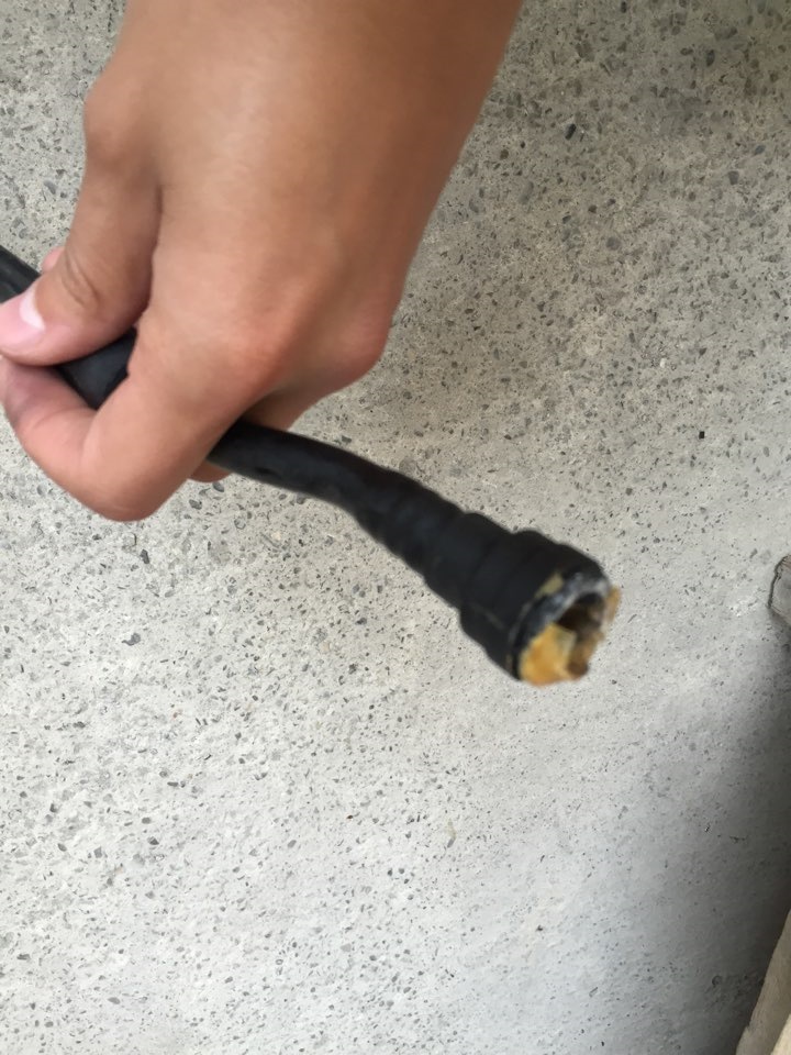 Шланг от вакуума тормозов — Mercedes-Benz S-Class (W220), 3,2 л, 2002 ...