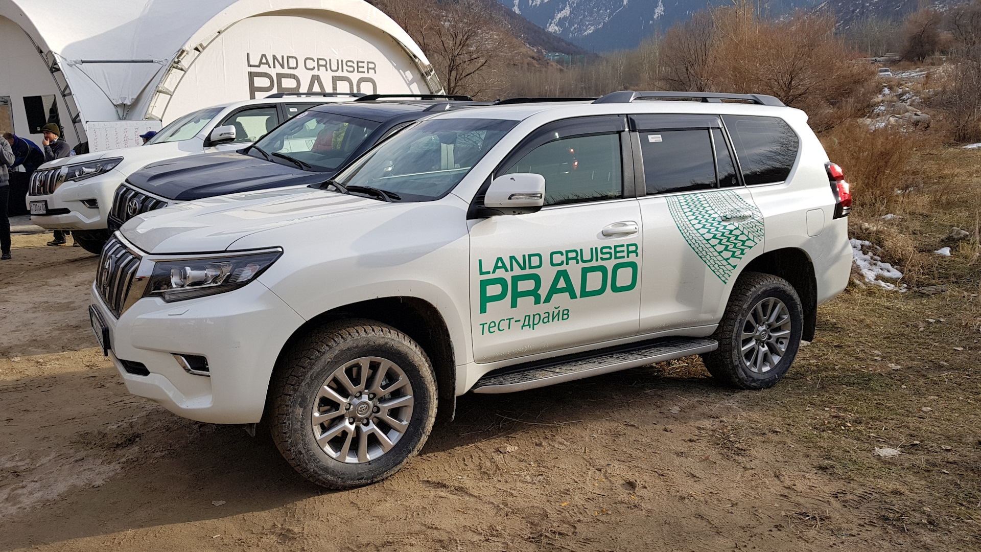 прадо менеджер антон. Acura mdx и toyota land cruiser prado. Prado тест драйв. тест драйв прадо 2020 дизель. тойота ленд крузер прадо 150 тест драйв.