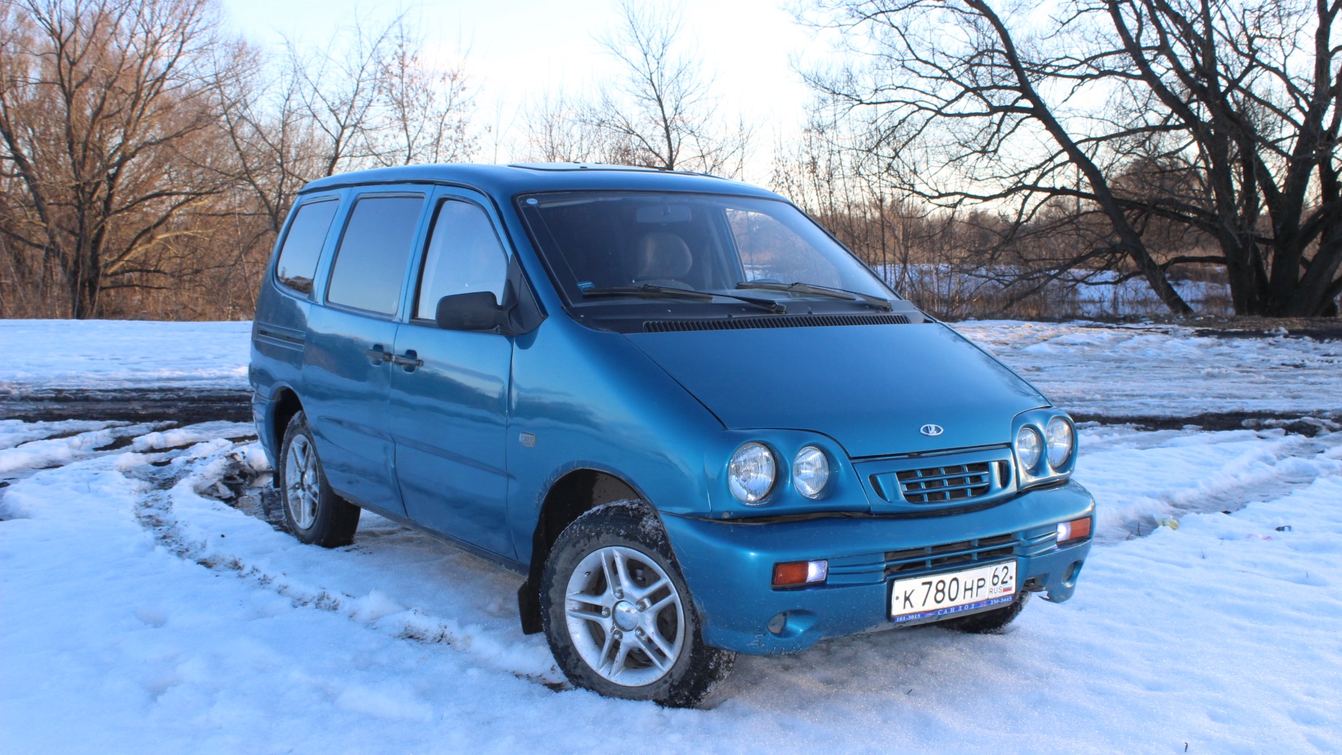 Lada 2120 Надежда 1.8 бензиновый 2000 | Универсальное авто на DRIVE2