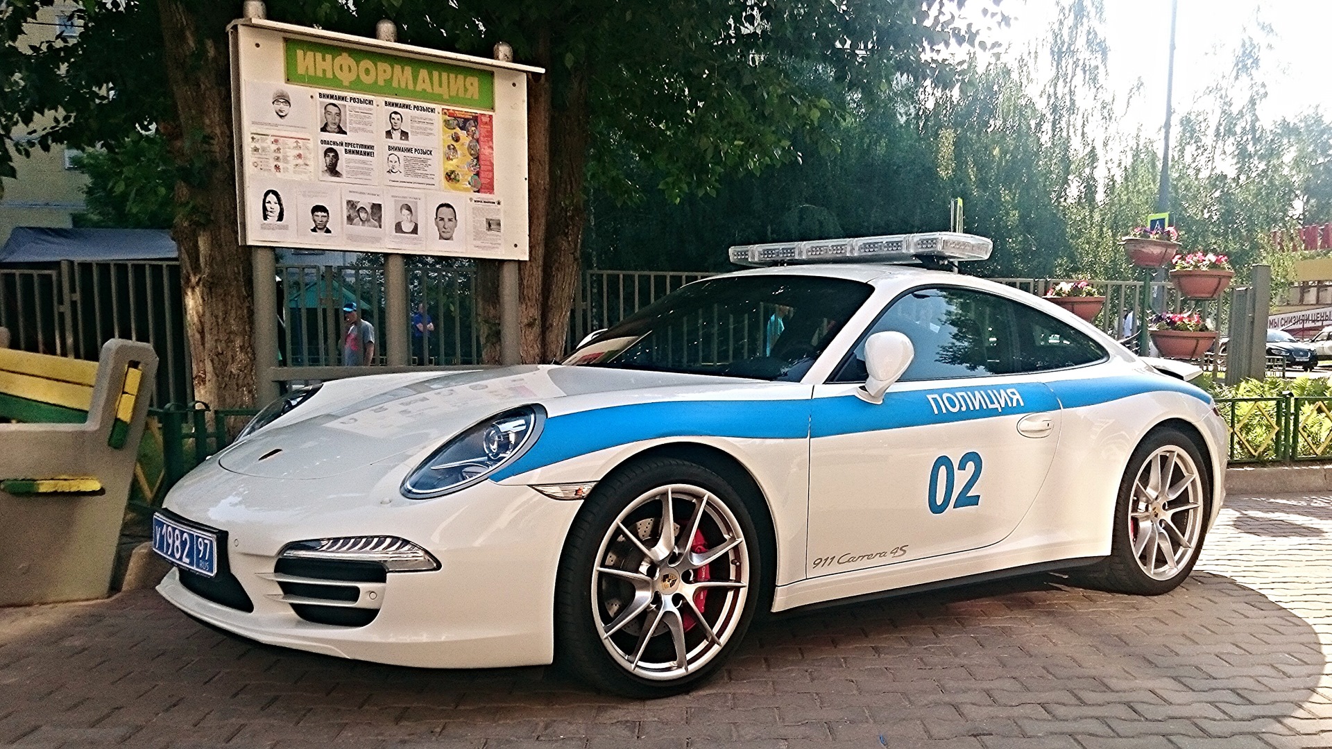 7 911. Порше 911 полиция. Полицейский Porsche 911. Порше 911 ДПС. Порше 911 полиция Россия.