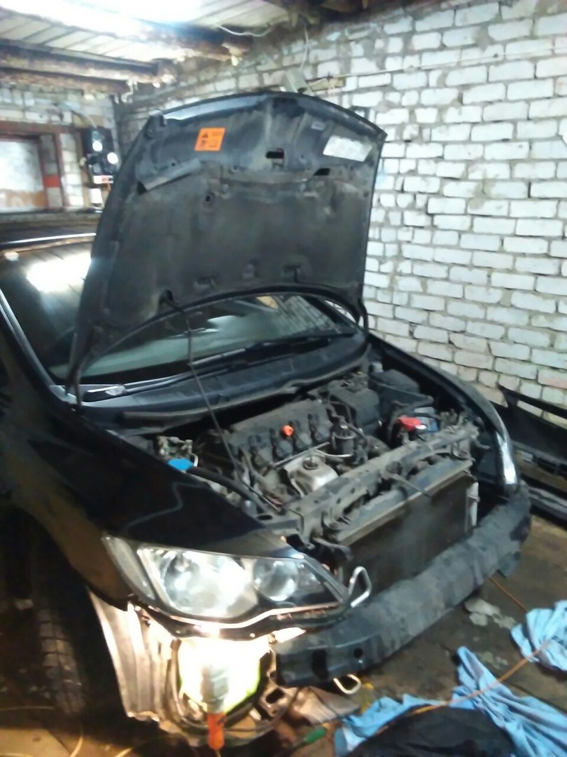 Фото в бортжурнале Honda Civic 4D (8G)