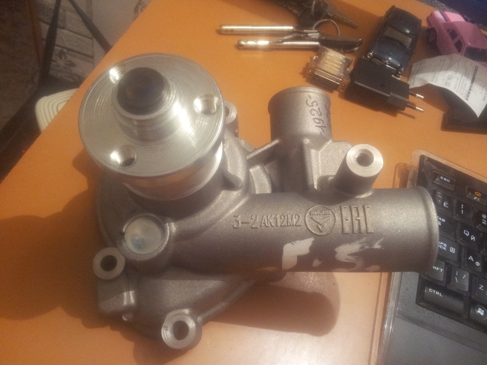 Оригинальная помпа ЗМЗ 406. — Сообщество «ГАЗ Волга» на DRIVE2