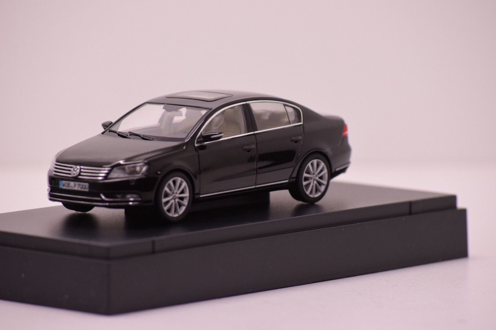 модель vw passat b7 игрушка. Passat b7 1:43. коллекционная машинка volkswagen passat b5. масштабная модель volkswagen passat cc. Volkswagen passat b6 scale model.