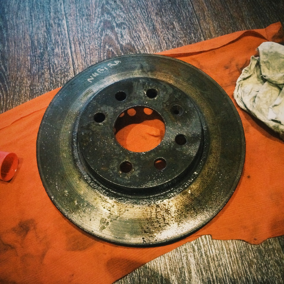 Передние тормоза 14" в сборе от Daewoo Espero. Часть 1. Подготовка ...