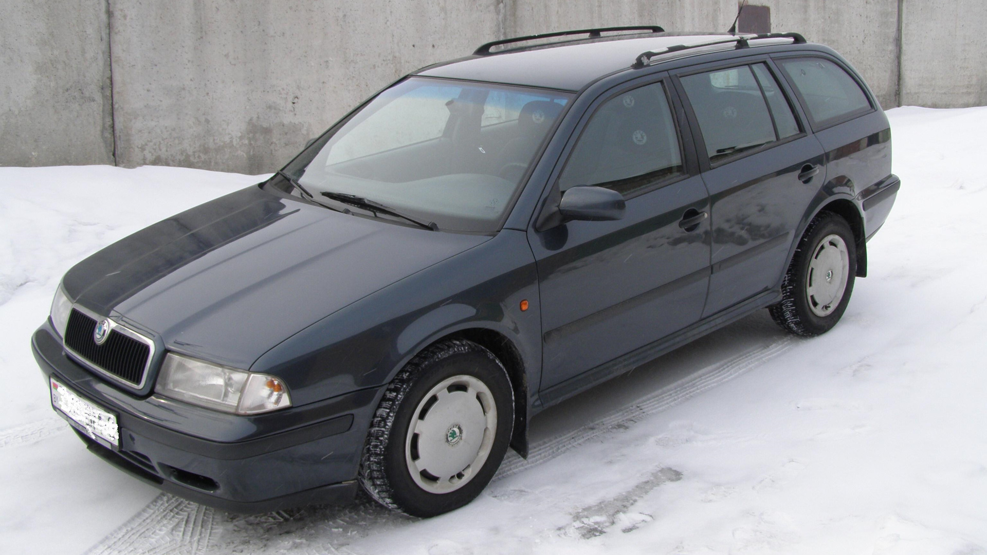 Универсал 1999. Шкода Октавия 1998 универсал. Octavia 1999 универсал. Skoda Octavia 1999 универсал. Шкодаоктавтя 1998 универсал.