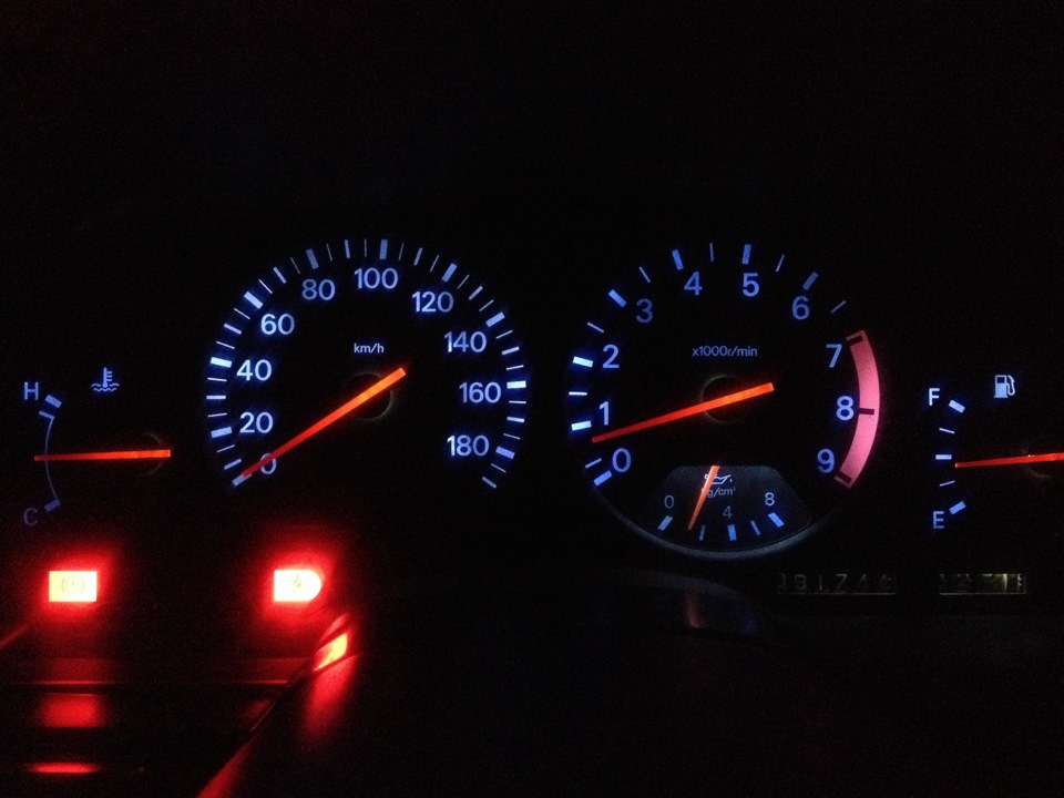 подсветка приборов своими руками. лампочки в приборку ваз 2106. подсветка приборов своими руками. синяя подсветка приборной панели ваз 2106. плата подсветки панели приборов ваз 2114.