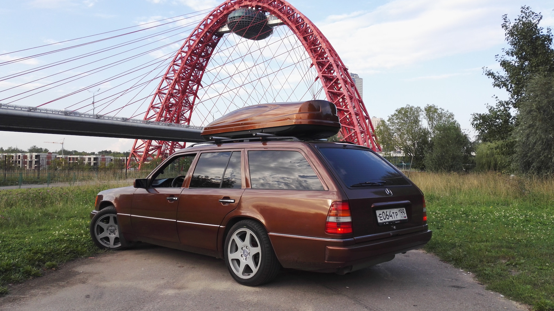 Mercedes-Benz E-class Estate (S124) 2.8 бензиновый 1994 | S124 (T-mod) Candy  Brown на DRIVE2