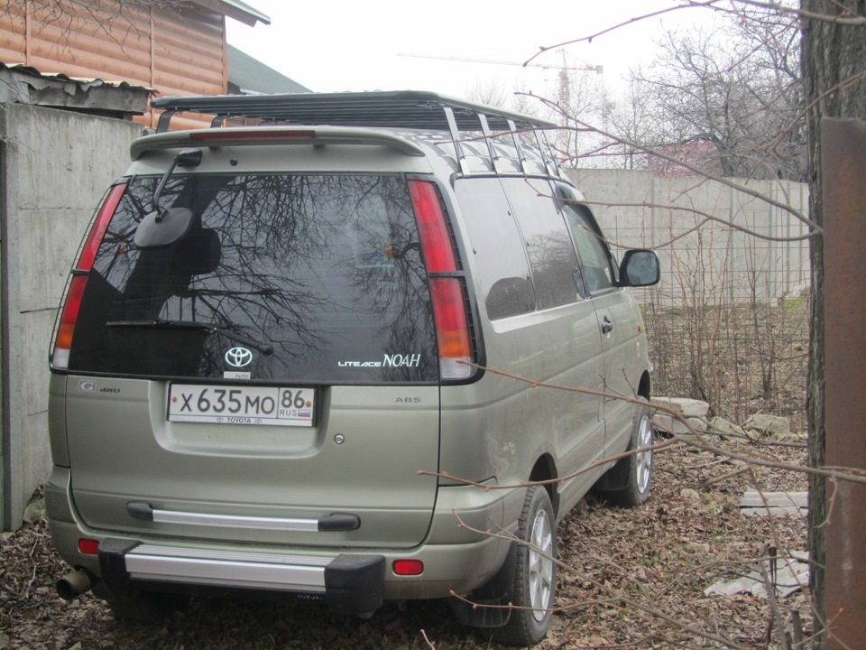 Toyota lite ace noah отличия toyota town ace noah