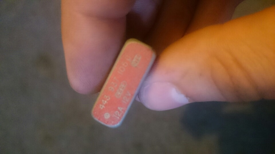 Какой предохранитель ставить на прикуриватель — Audi 100 Avant (C4), 2 ...