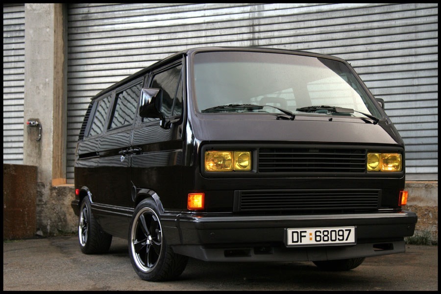 T 3 photo. Фольксваген Транспортер т3 черный. Transporter t3 Tuning. Volkswagen Transporter t3 черный. Фольцвагент транспортёр т3 тюнинг.