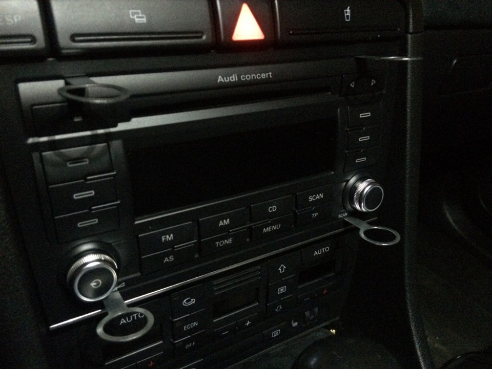 Фото в бортжурнале Audi A4 (B7)